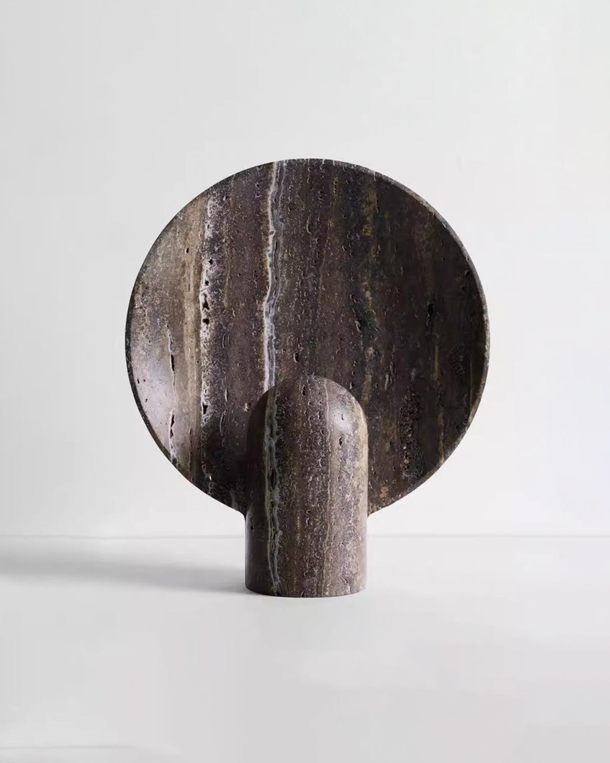 Disc table lamp
