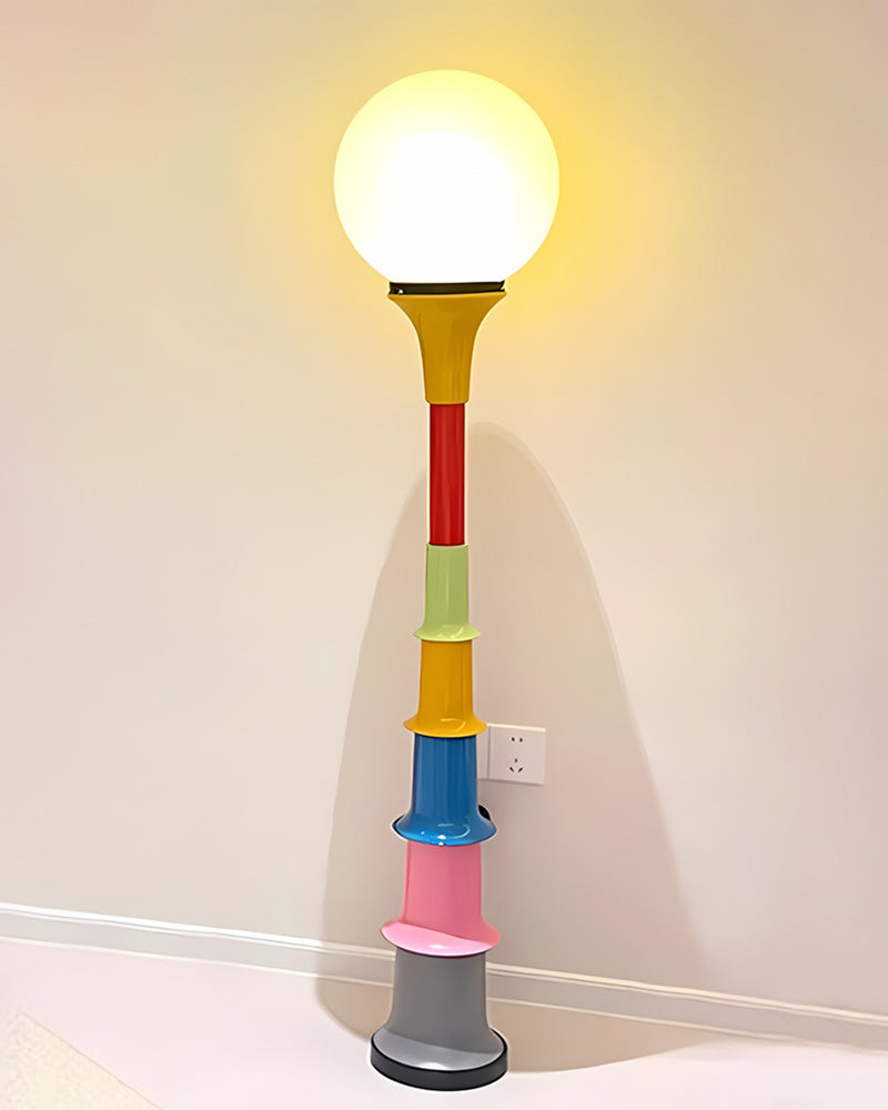 mehrfarbige Stehlampe