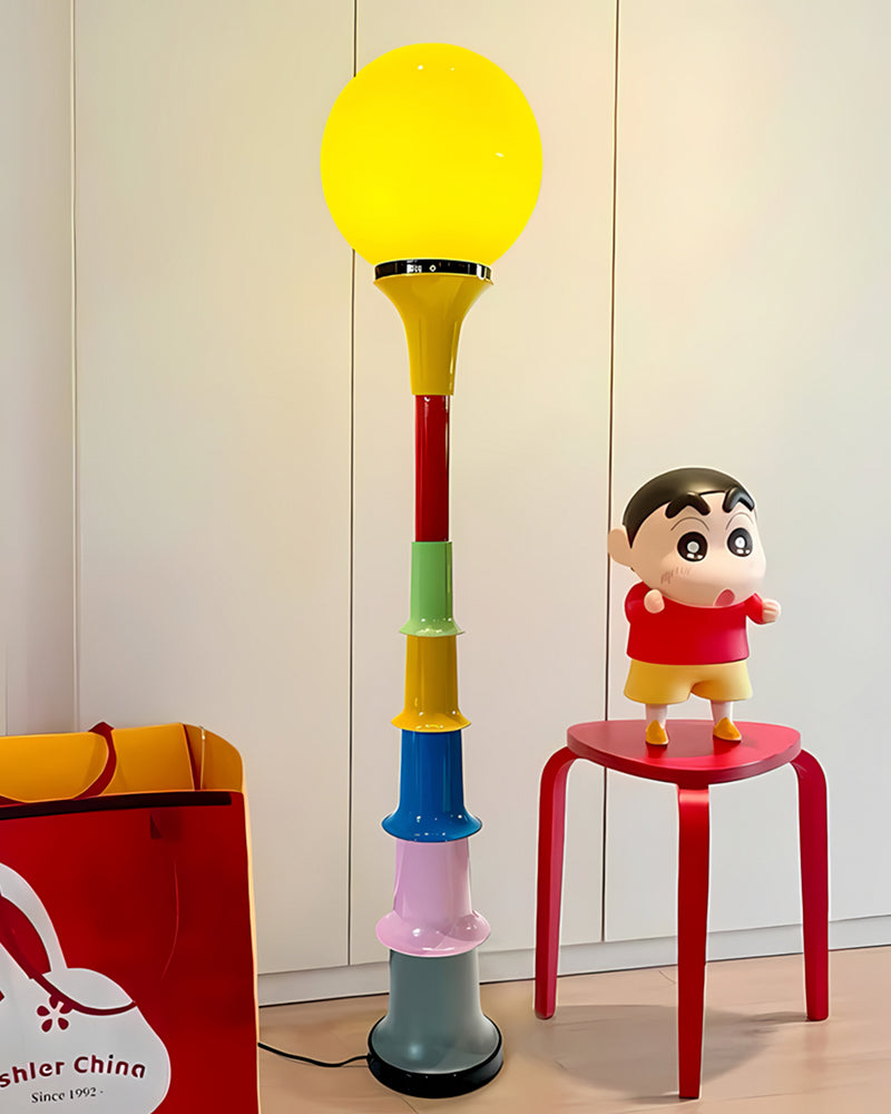 mehrfarbige Stehlampe