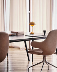 Flower Bud Table Lamp