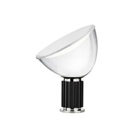 Schwarze Tischlampe