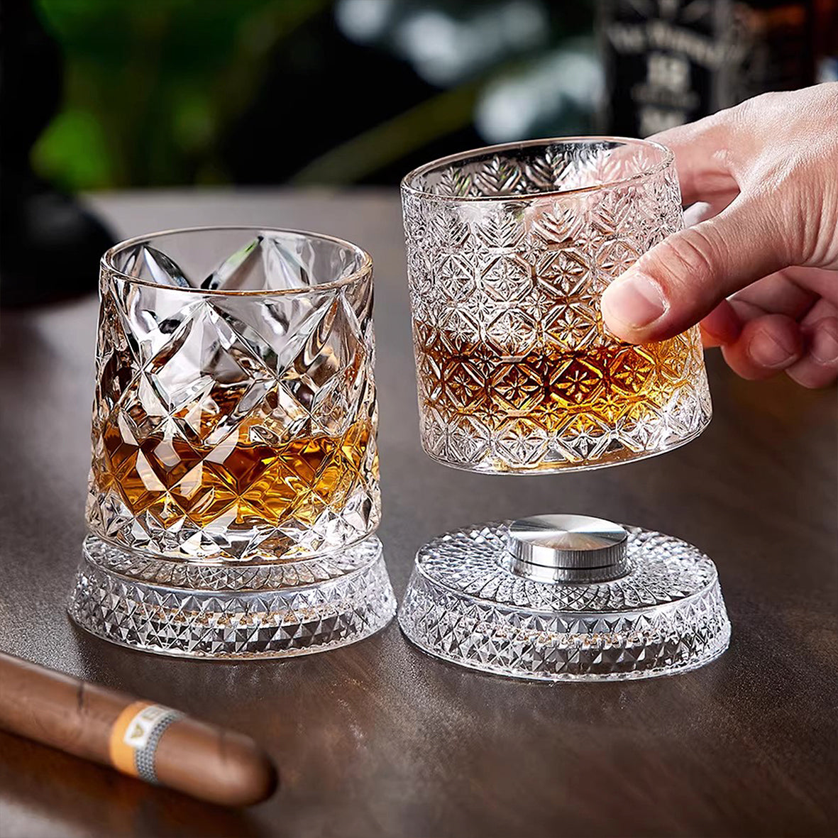 Bien plus qu'un simple verre à whisky — Un rituel nocturne sublimé. 